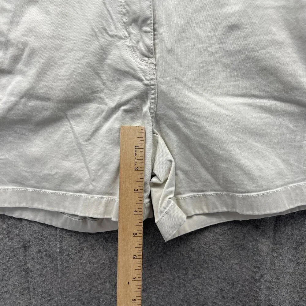 Vineyard Vines Shorts Womens 6 Beige Chino Flat Front Canvas Golf Golfer - Picture 8 of 10